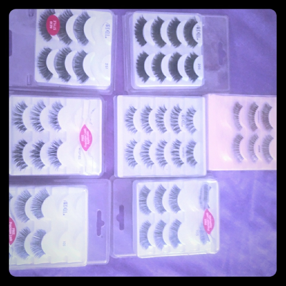 Eyelashes